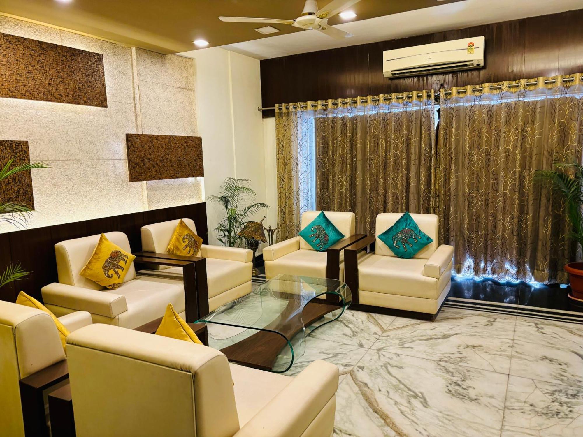 Royal Palms Luxury Service Apartment Nagpur Eksteriør bilde