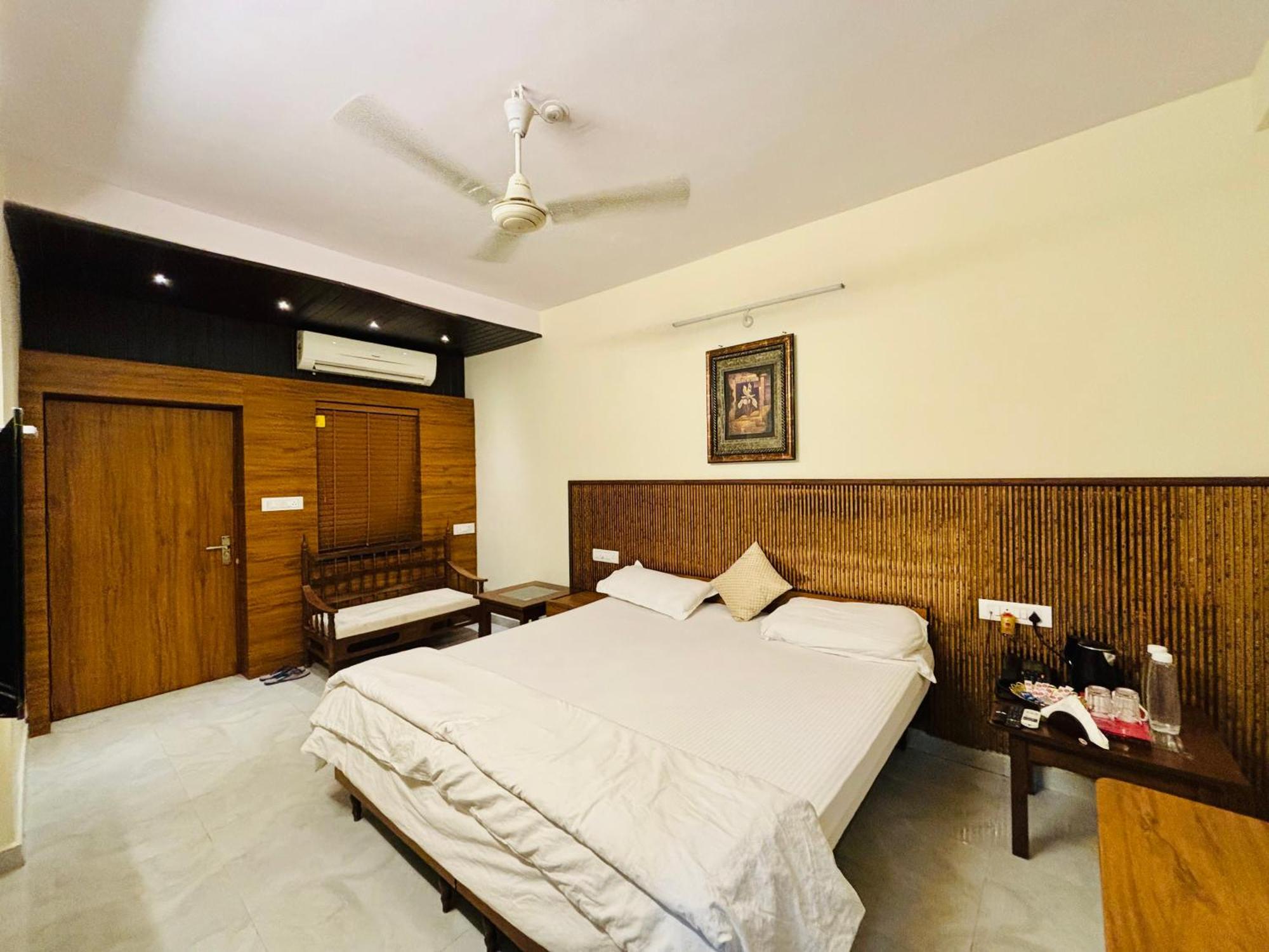 Royal Palms Luxury Service Apartment Nagpur Eksteriør bilde