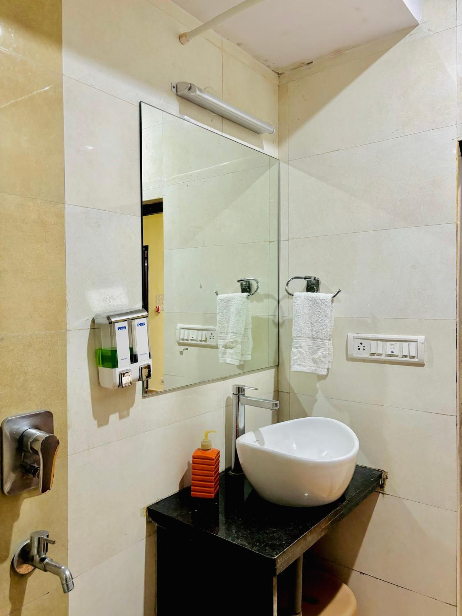 Royal Palms Luxury Service Apartment Nagpur Rom bilde