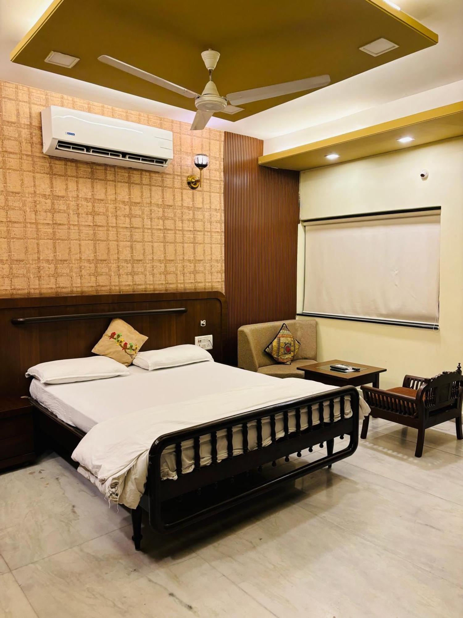 Royal Palms Luxury Service Apartment Nagpur Eksteriør bilde